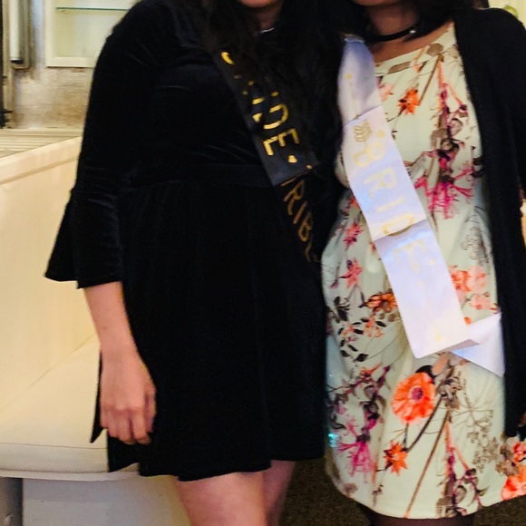 Fabulous velvet black dress (size 6) - Picture 3 of 4